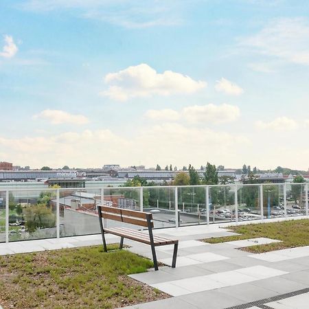 Manufaktura Centrum Лодзь Екстер'єр фото