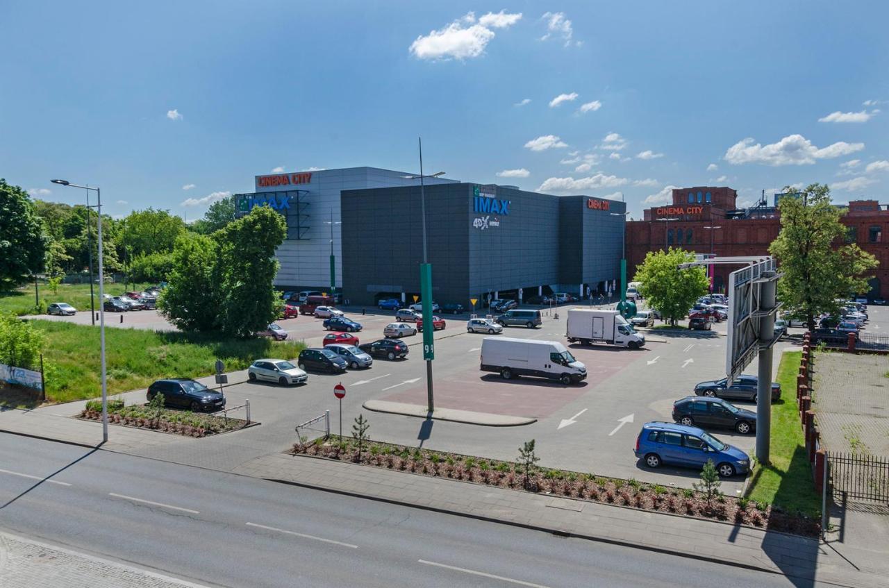 Manufaktura Centrum Лодзь Екстер'єр фото